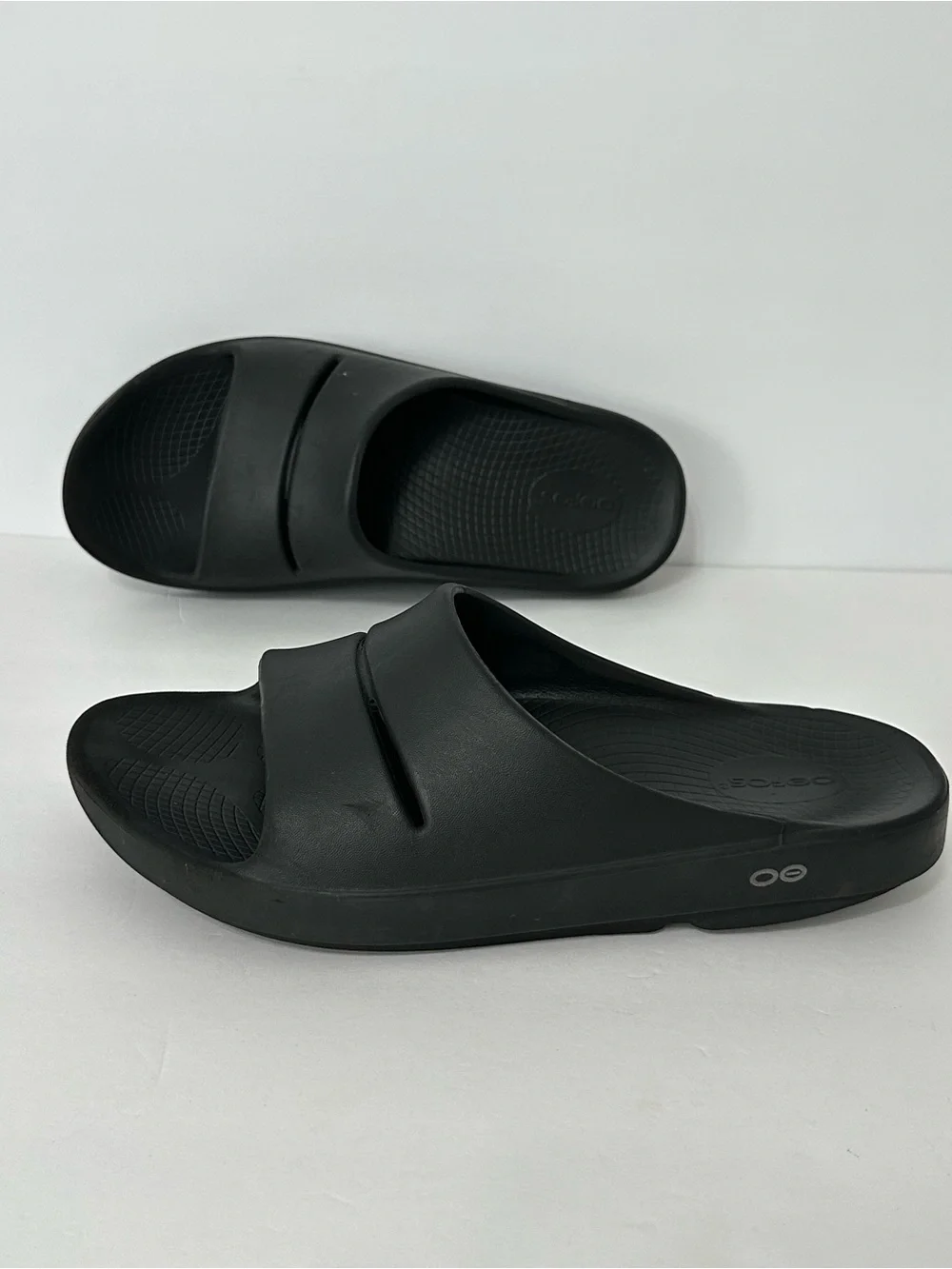OOFOS OOAHH Sandal Slide Recovery Footware Unisex Black M10 W12 Comfort Sport